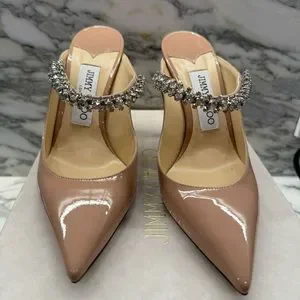 【YOU☆様】【JIMMY CHOO】ピンヒール　ヌードカラー　34 ジミー チュウ24年夏ウィメンズバッグ「シンチ」開け口を